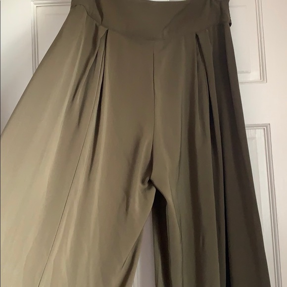 Pants - Picture 5 of 5